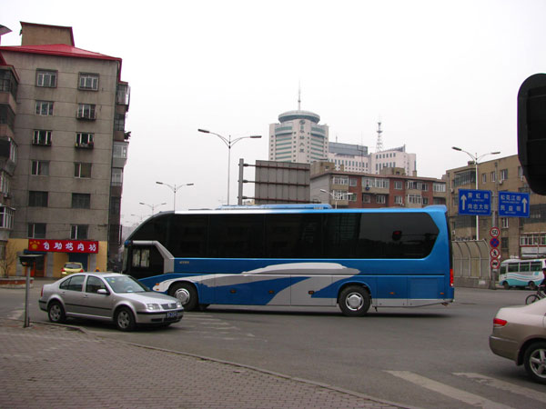 （企業(yè)班車租賃）如何選擇班車租賃供應(yīng)商？